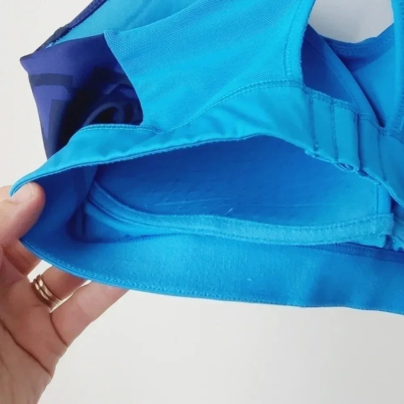 BROOKS WOMEN'S UPLIFT CROSSBACK SPORTS  BRA - Picture 6 of 8